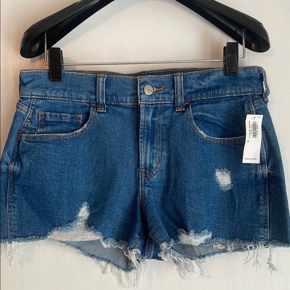 NWT Old Navy Boyfriend Distressed Mid-Rise Cutoff Denim Shorts 2